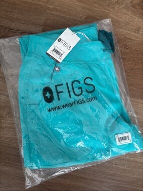 Figs Oasis Zamora Jogger. Scrub bottoms. Small Regular